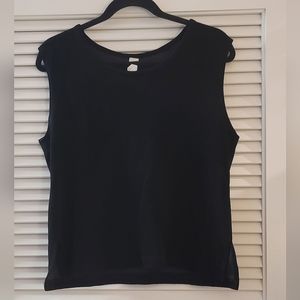 Black Lightweight Sleeveless Scoop-Neck Top